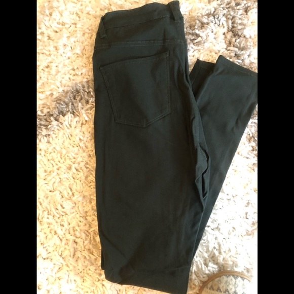 2 pairs of high rise skin tight skinnies - green & maroon reg price $34.99 ea. - Picture 7 of 7